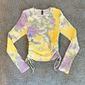 H&M tie-dye crop top